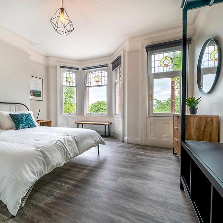 Pass The Keys Beautiful 4Br Restored Red Brick Cafes And Park Белфаст Екстер'єр фото